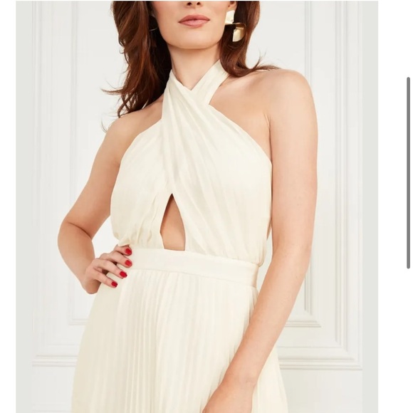 🤍 NWT Marciano Pleated Romper 🤍 - Picture 5 of 6